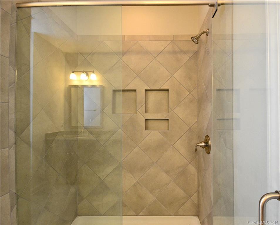 Lake Ridge - Residential