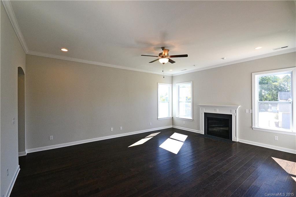 Lake Ridge - Residential