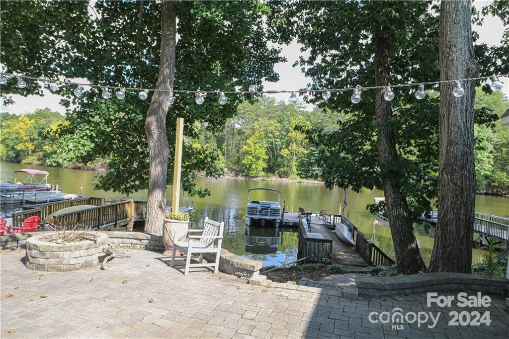 Hickory Point - Residential