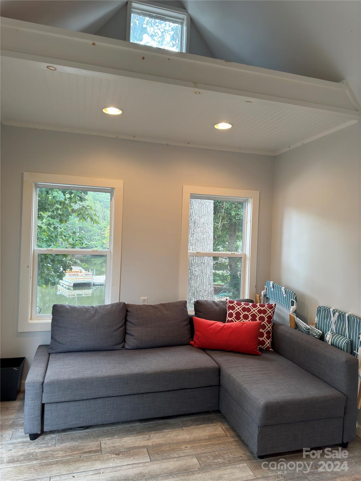 Hickory Point - Residential