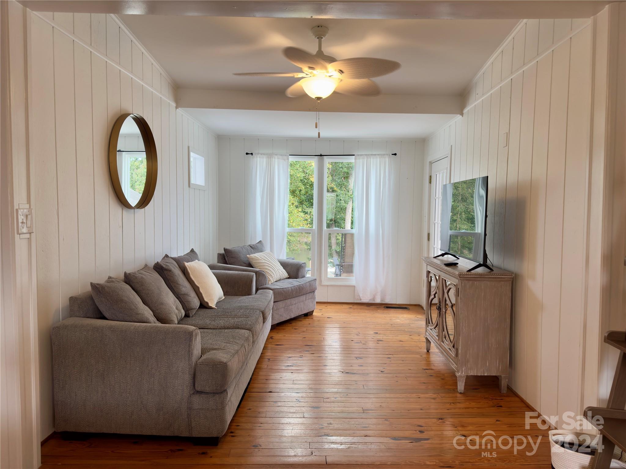 Hickory Point - Residential