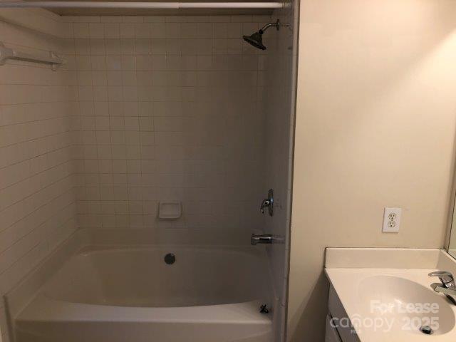 Oak Park - Residential Lease