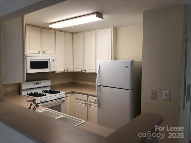 Oak Park - Residential Lease