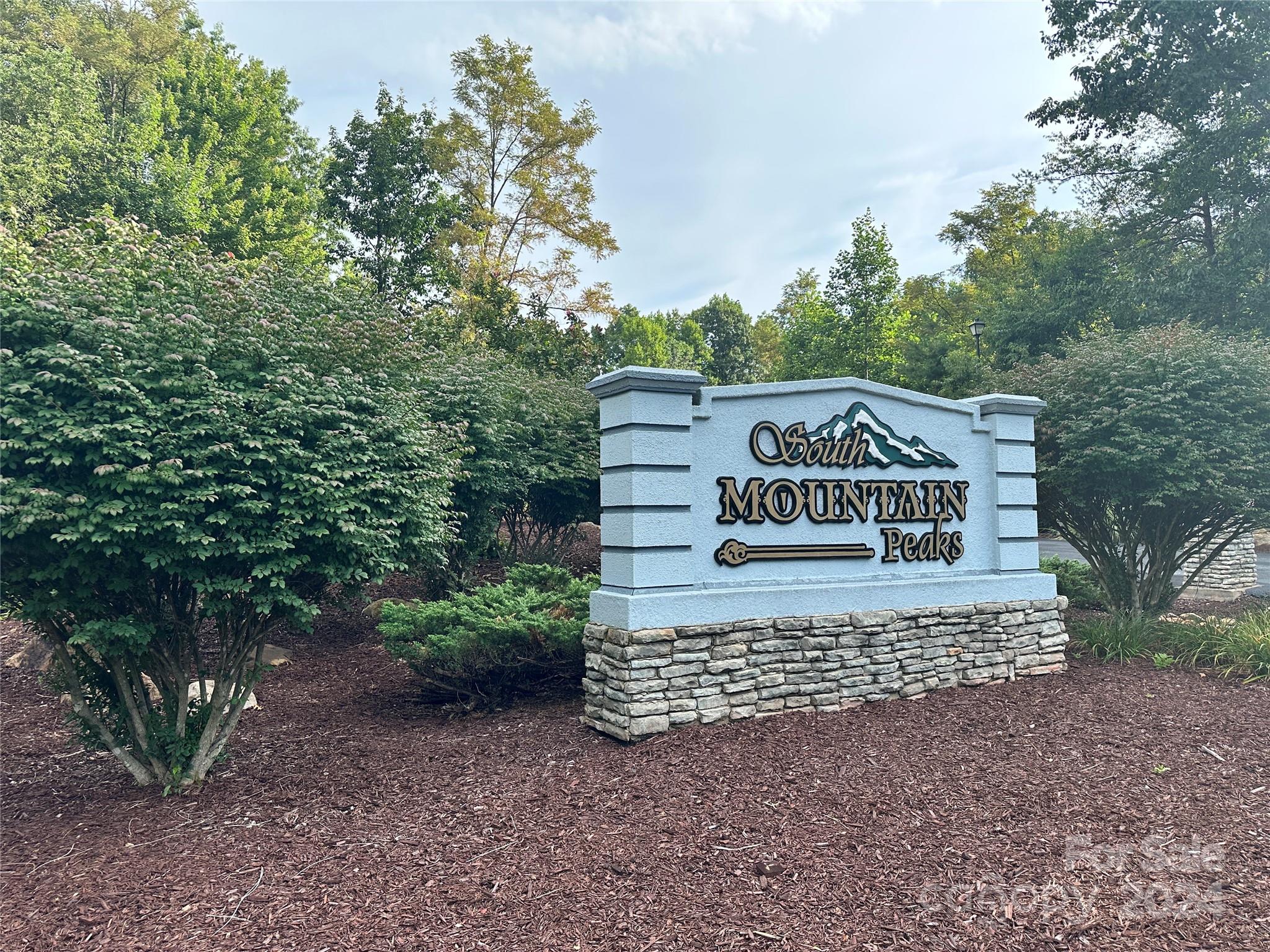 South Mountain Peaks - Land