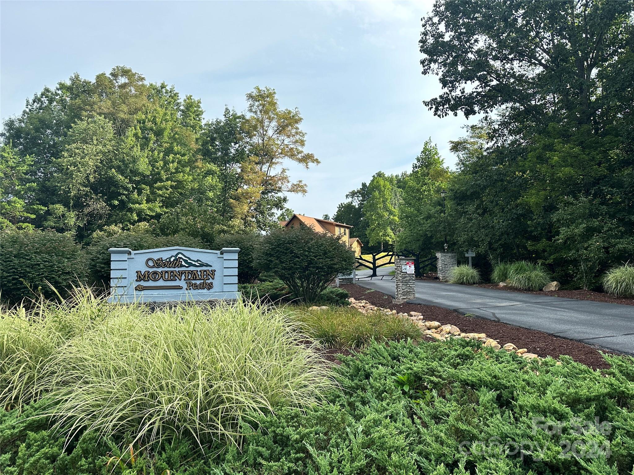 South Mountain Peaks - Land