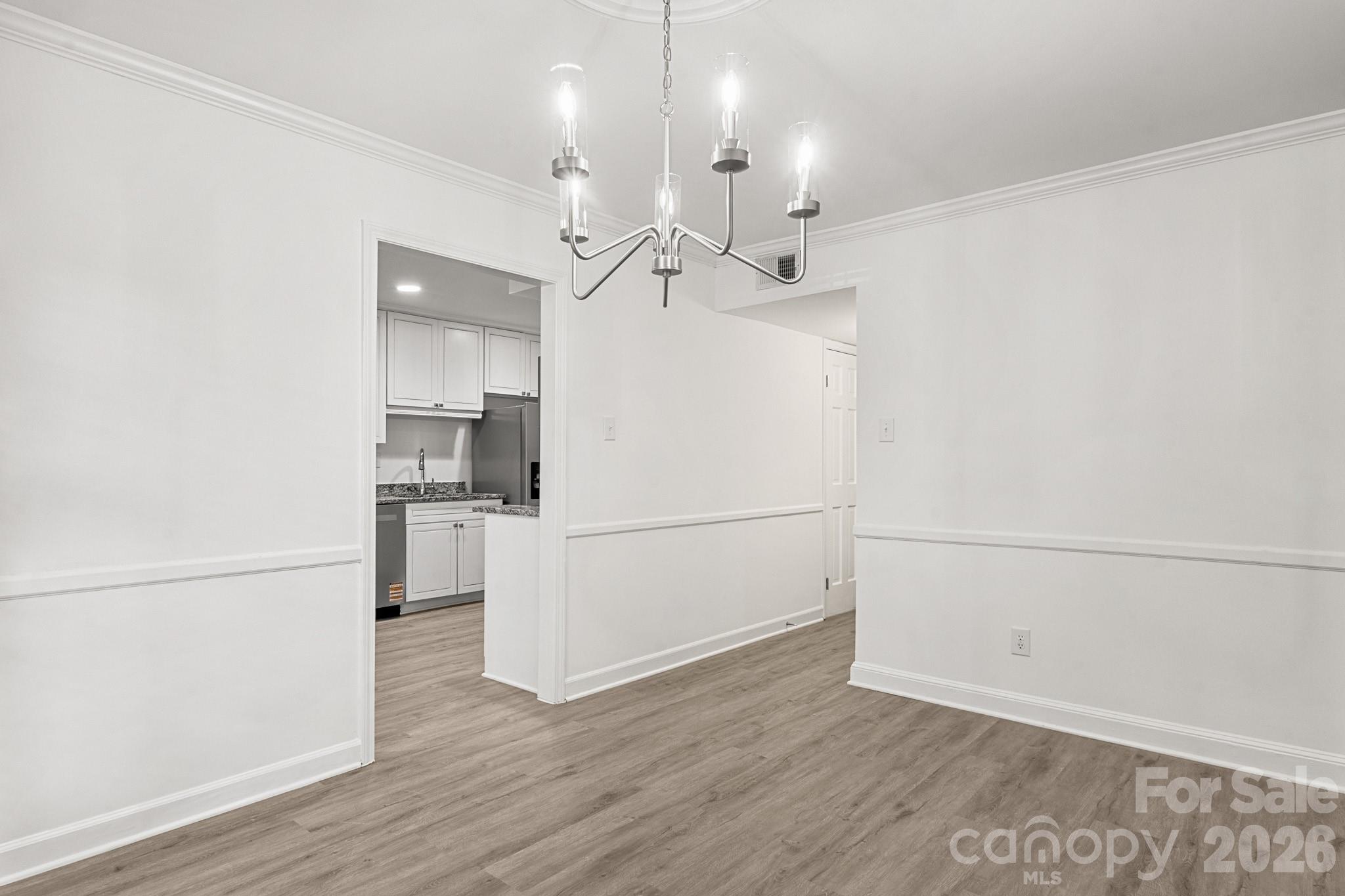 6748 Constitution Lane