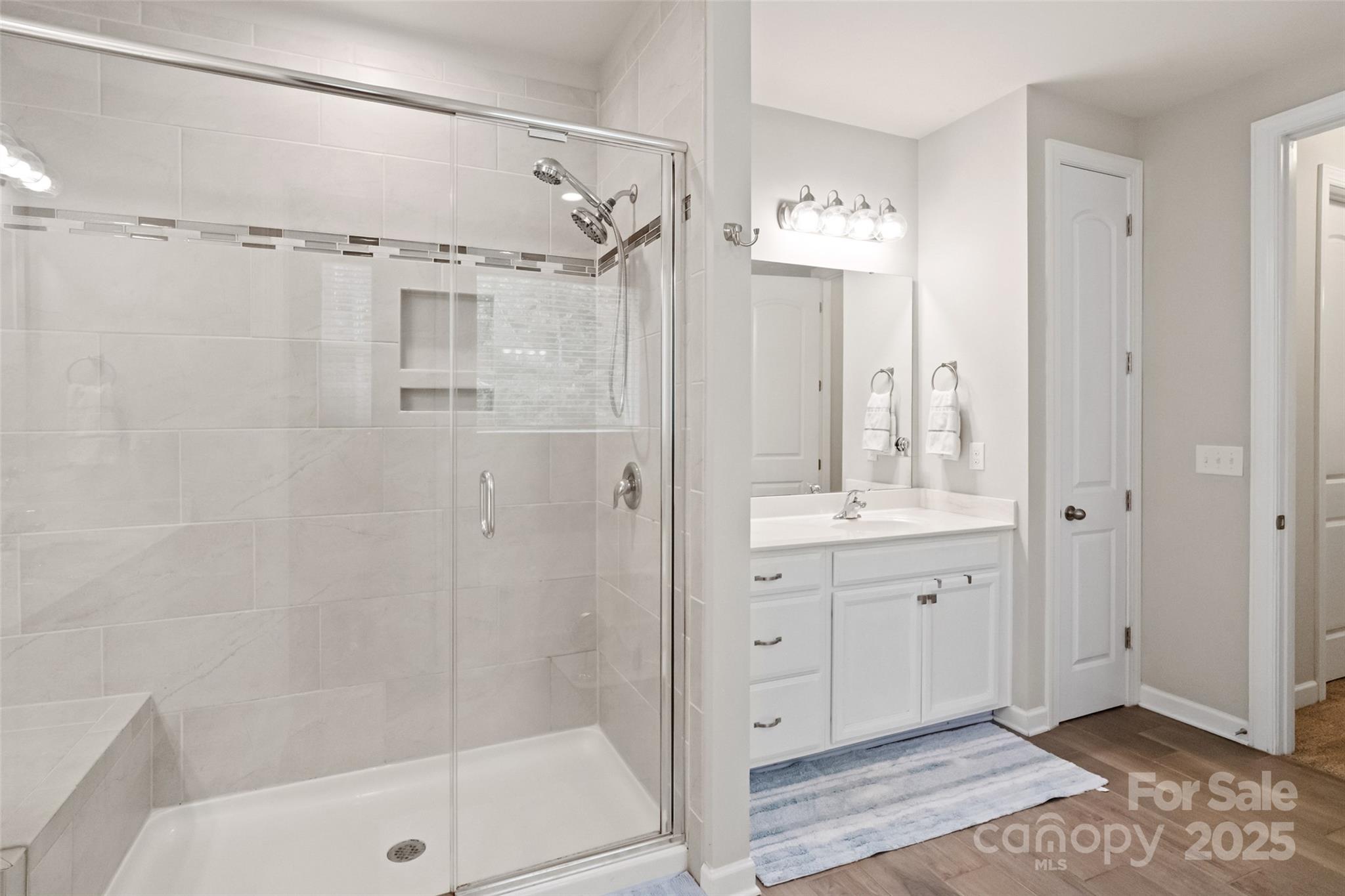 Lake Crest - Residential