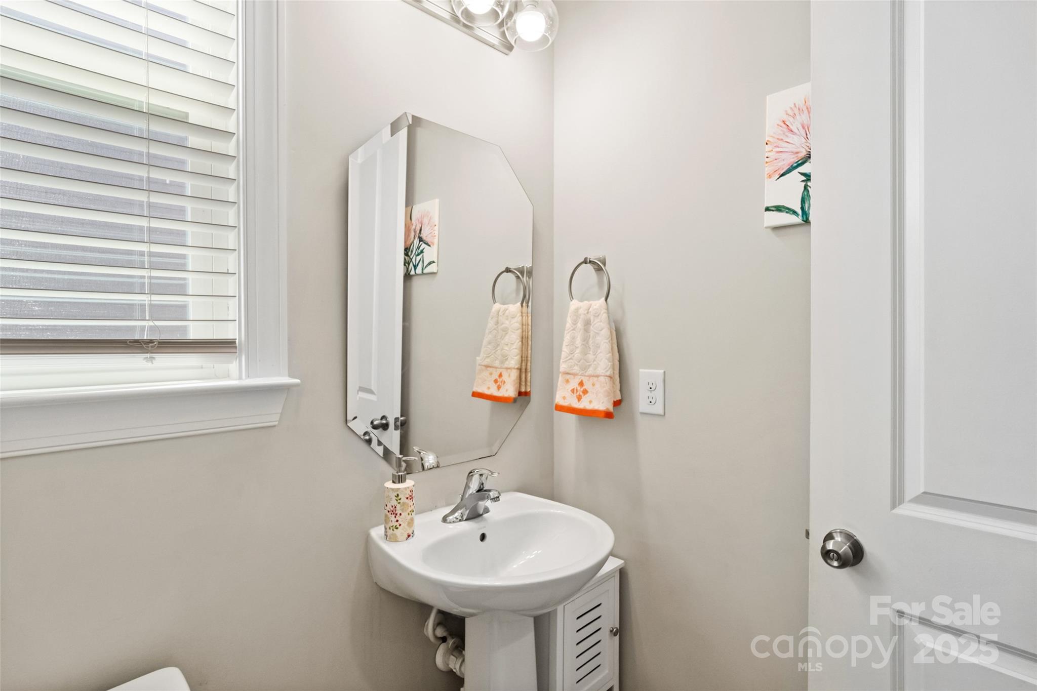 Lake Crest - Residential