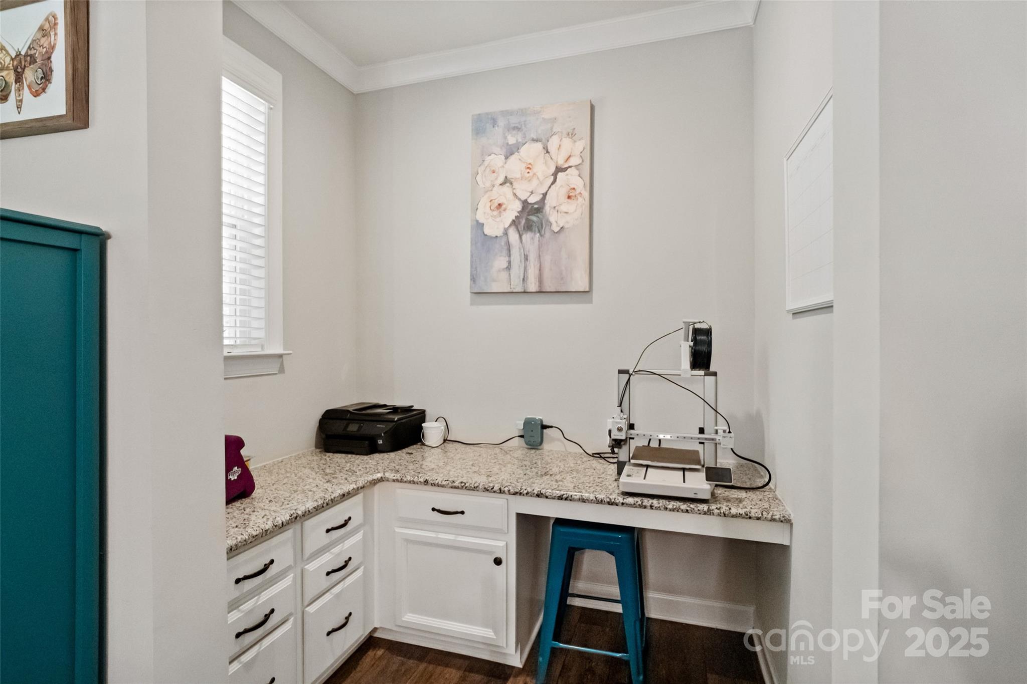 Lake Crest - Residential