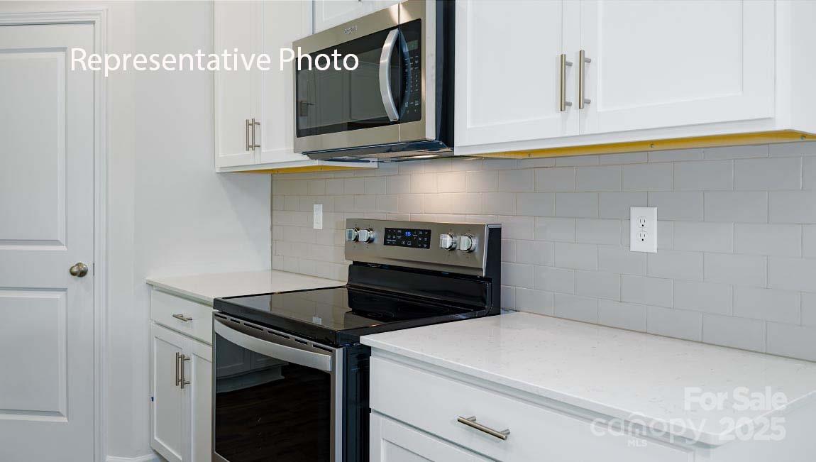 1111 37th Avenue Lane NE