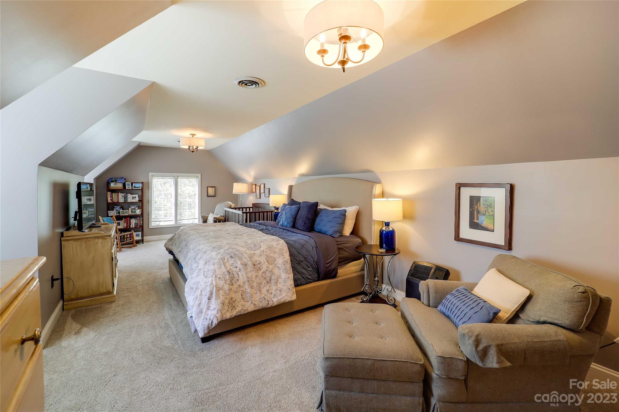 Yonahlossee Saddle Club - Residential