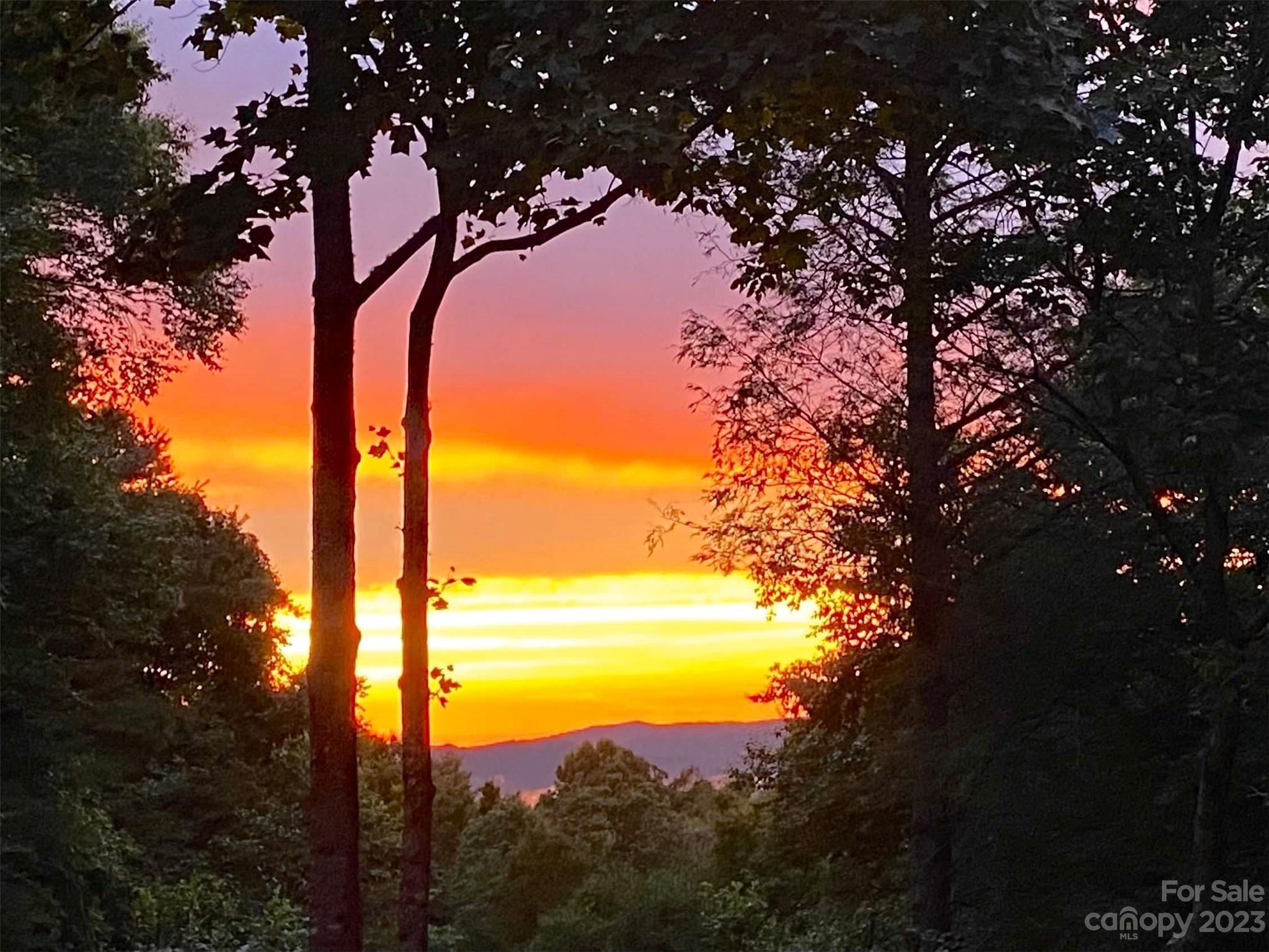 Yonahlossee Saddle Club - Residential