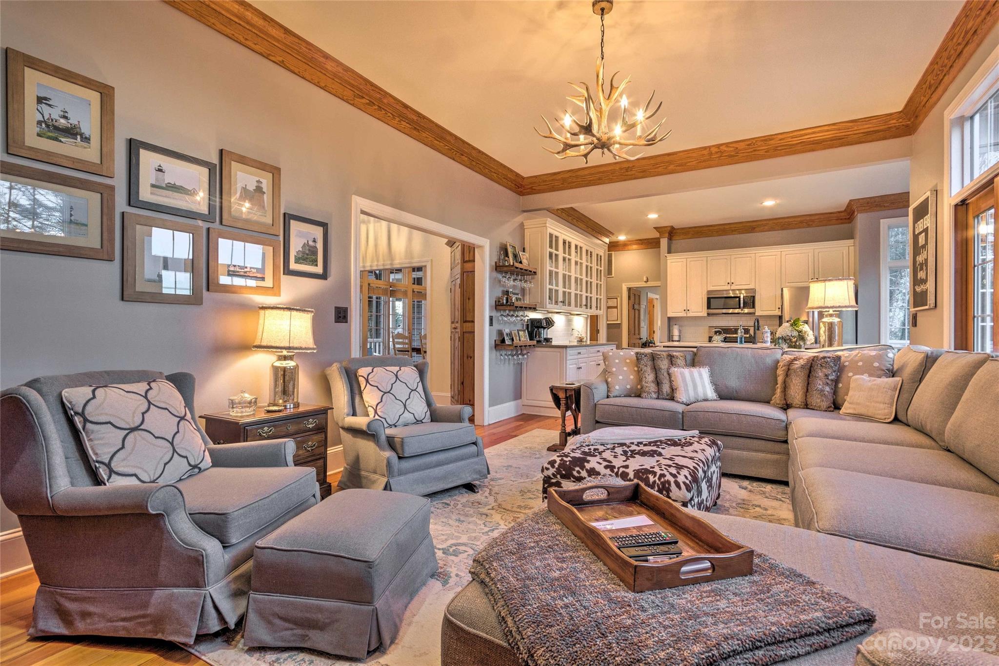 Yonahlossee Saddle Club - Residential