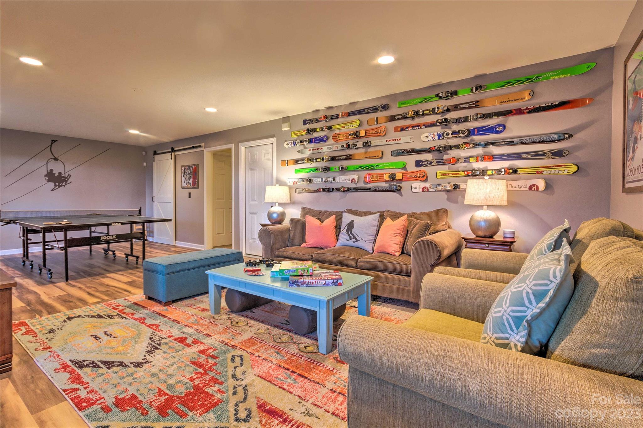 Yonahlossee Saddle Club - Residential