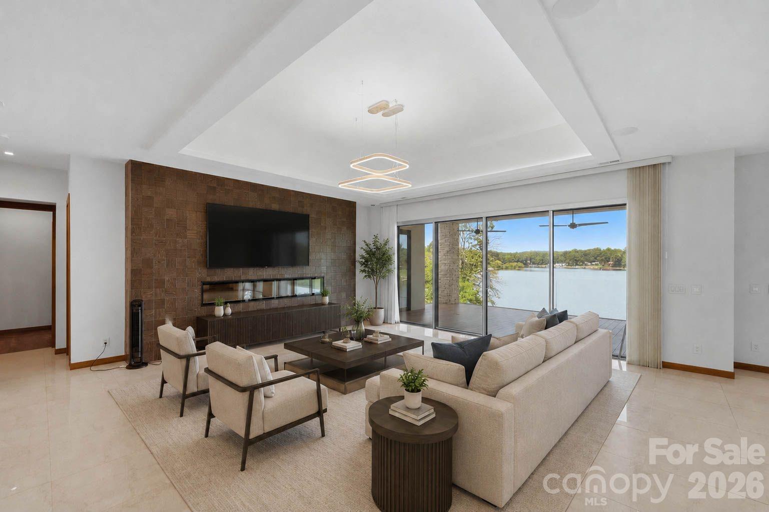 7272 Lynbrook Circle