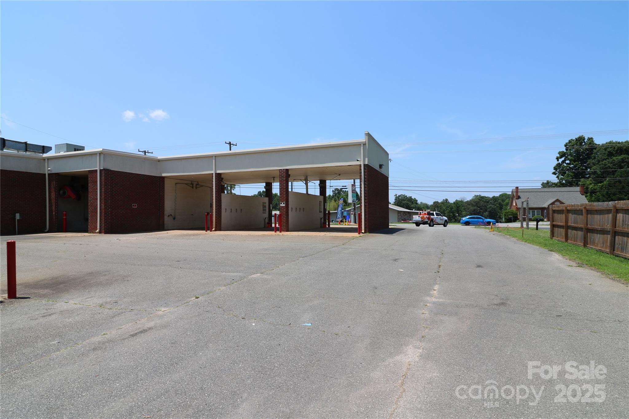 729 Oakland Road