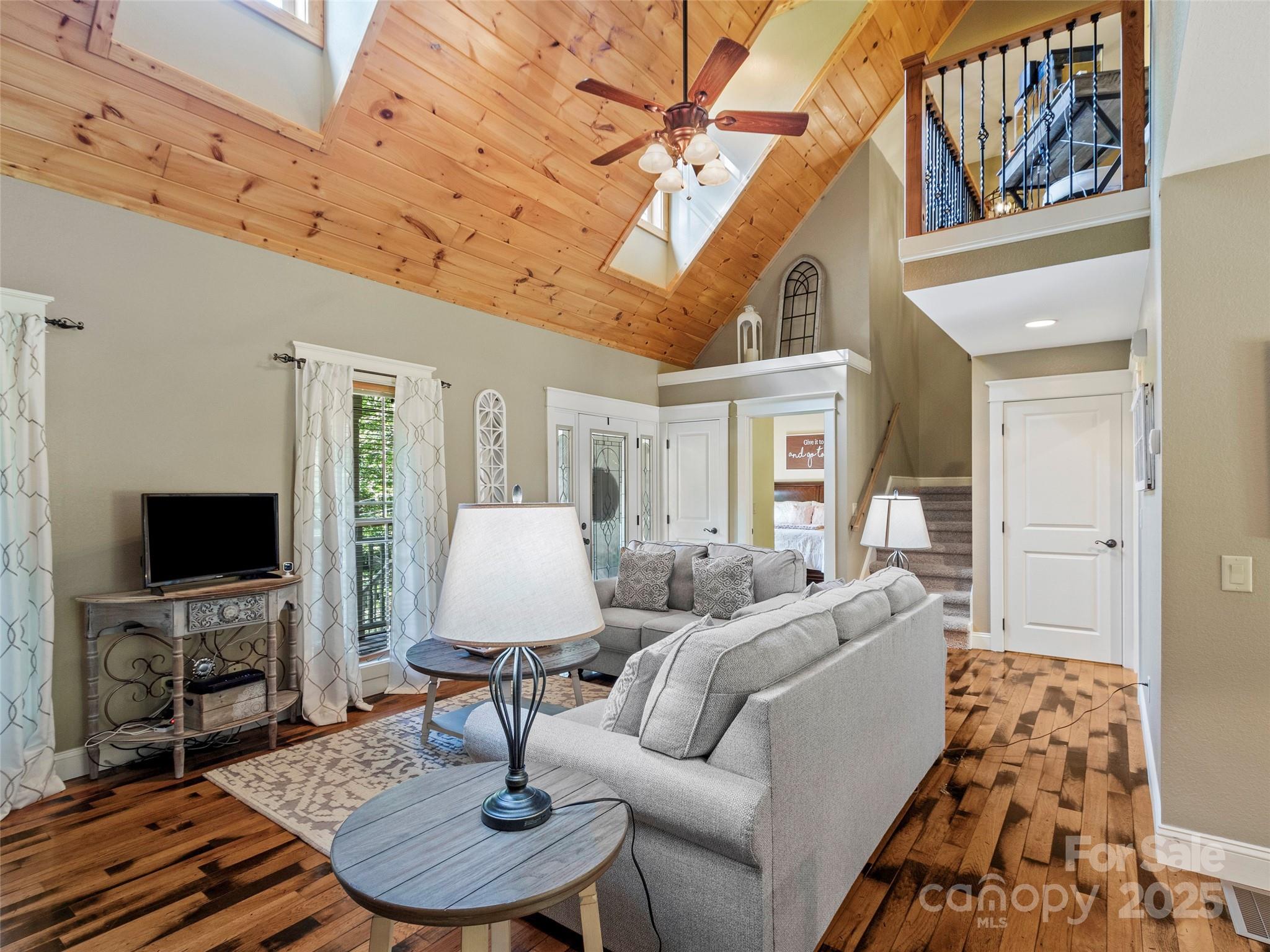 35 Lands End Drive