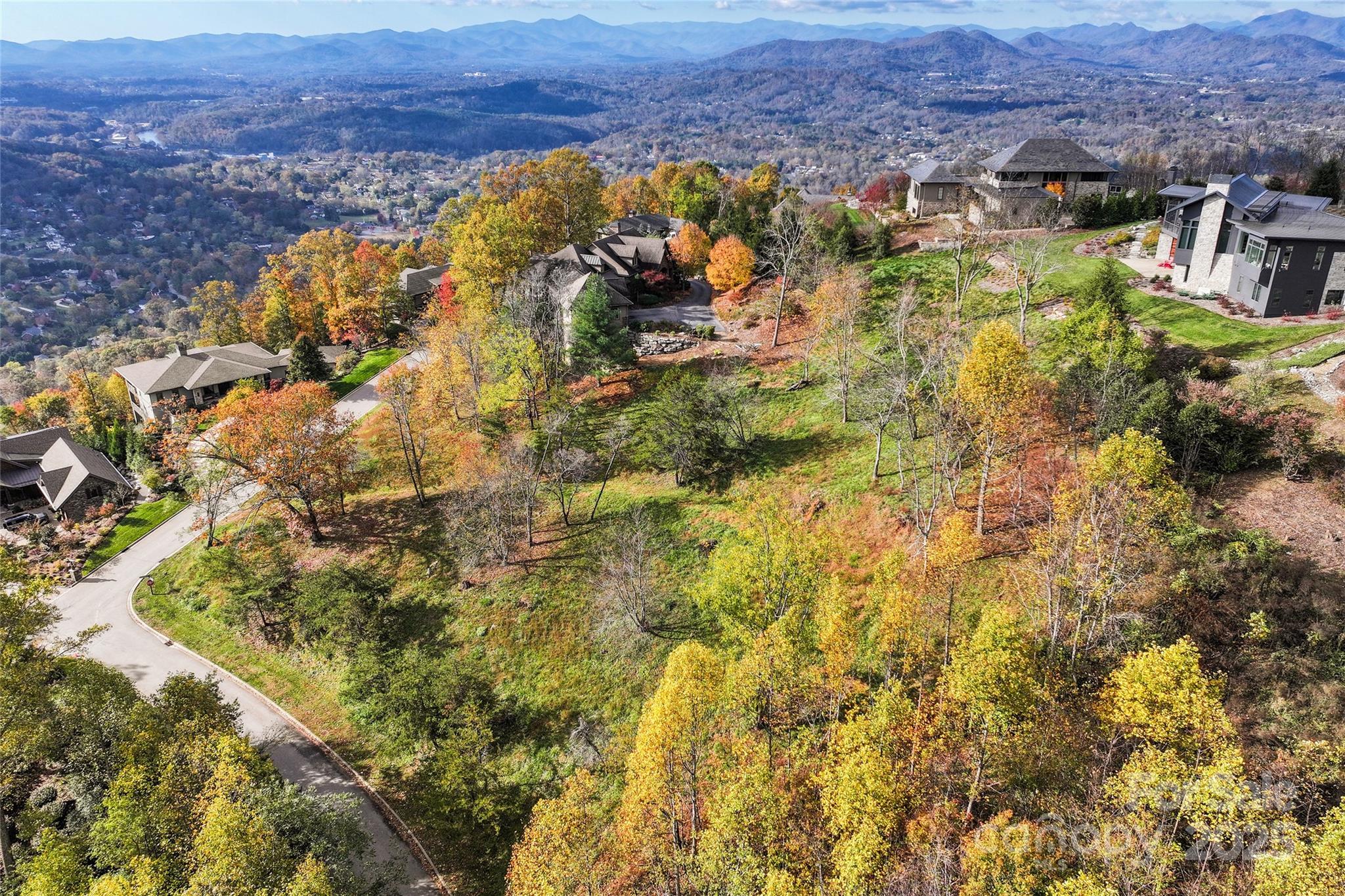 43 Summit Tower Circle