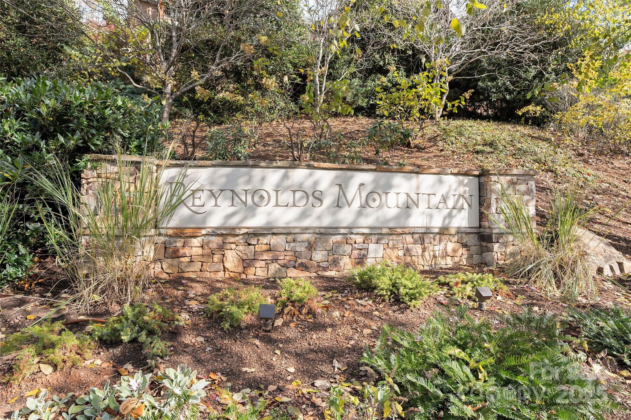 43 Summit Tower Circle