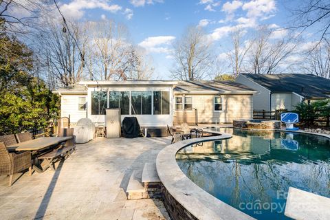 A home in Tega Cay