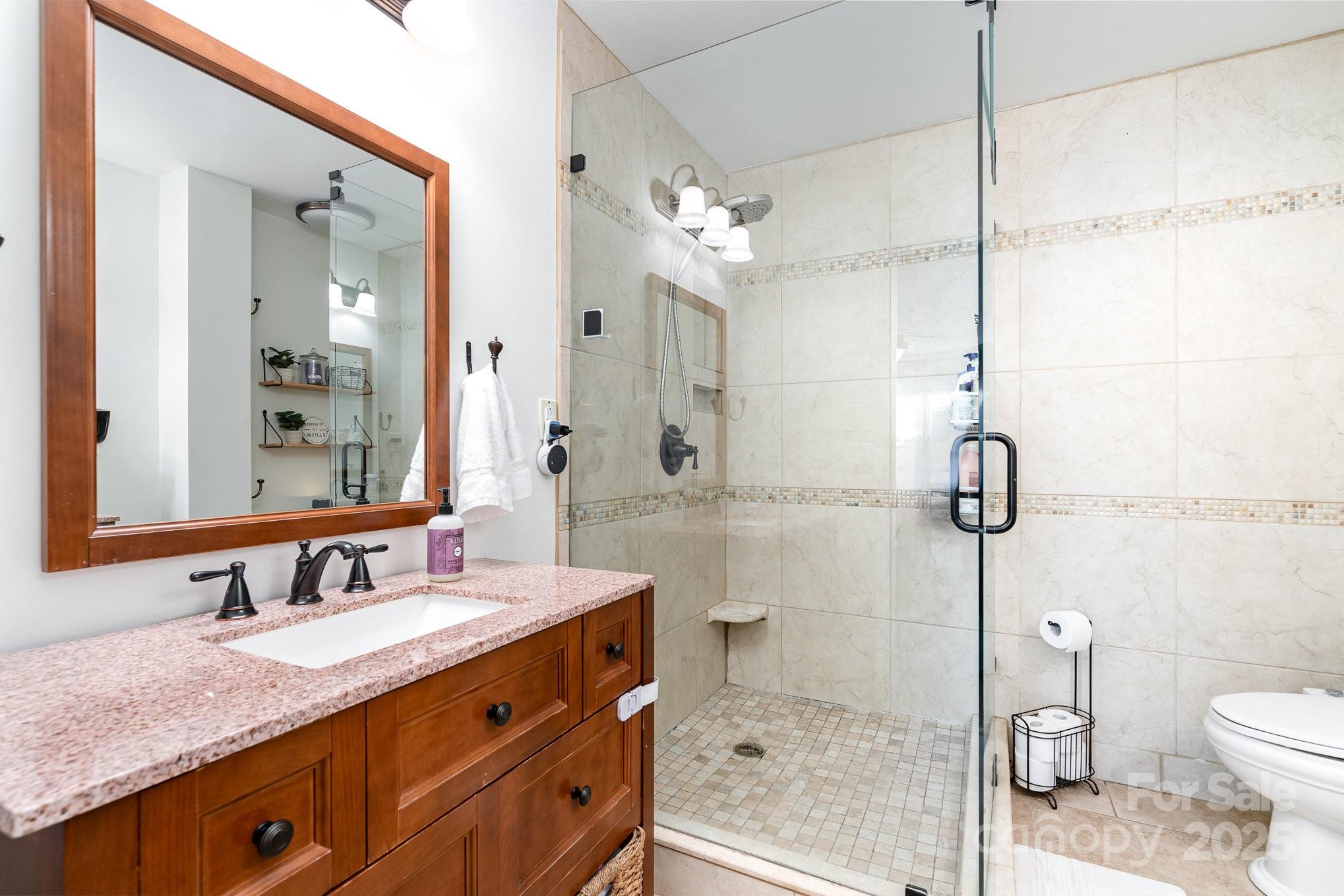 Tega Cay - Residential