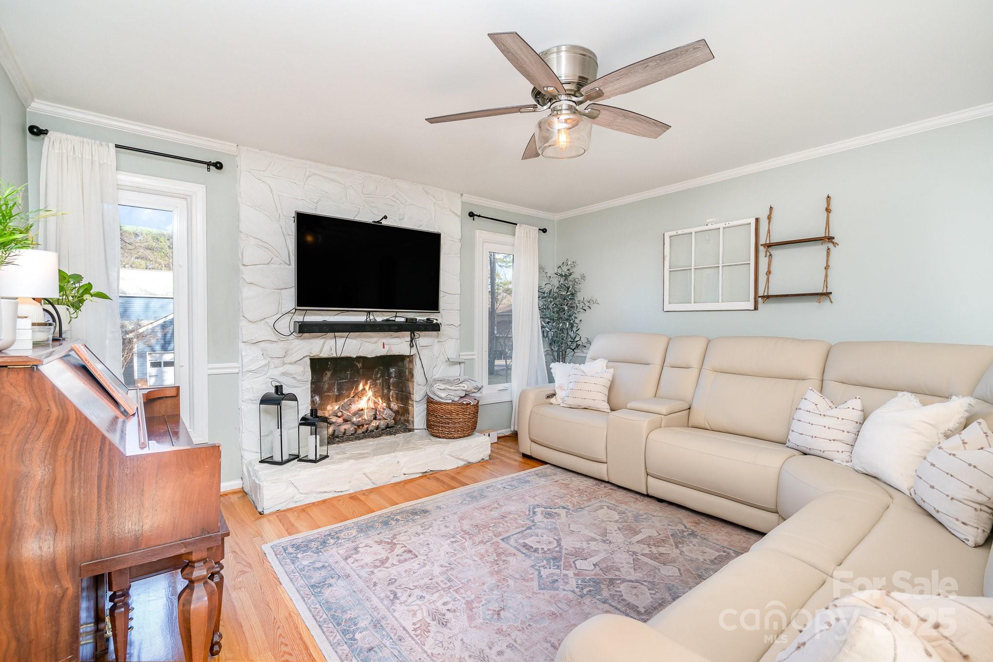 Tega Cay - Residential