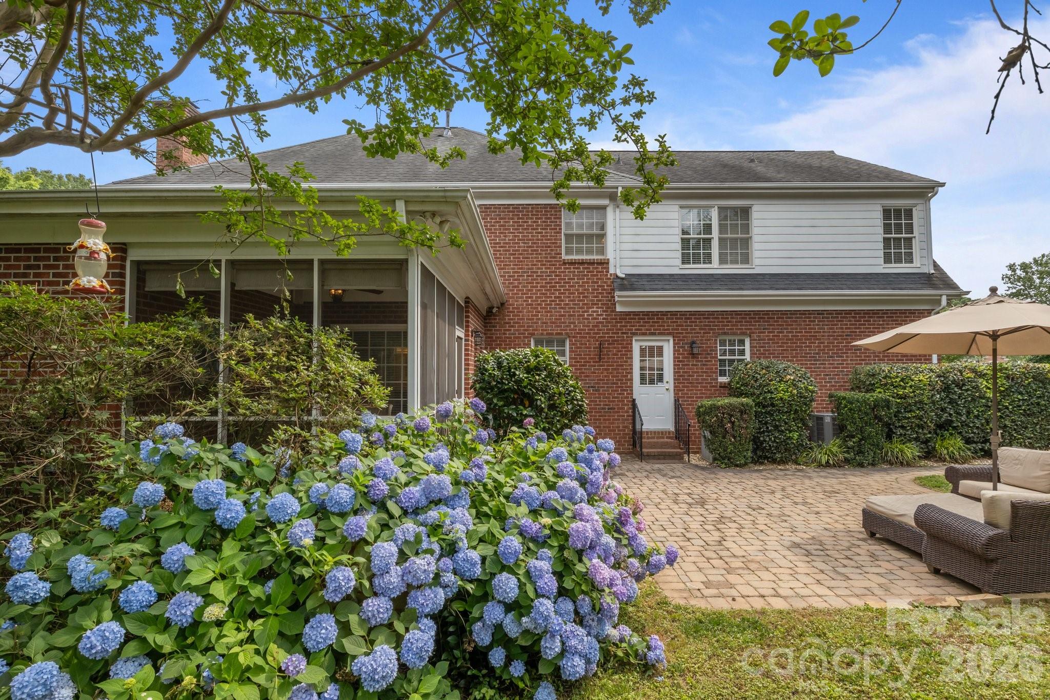 The Hamptons - Residential