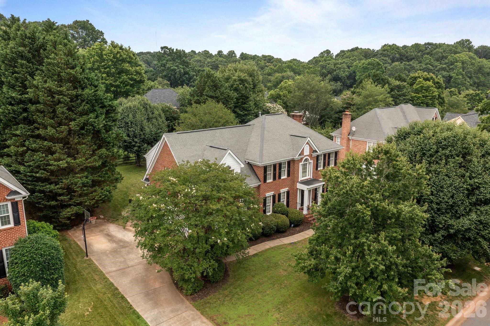 The Hamptons - Residential