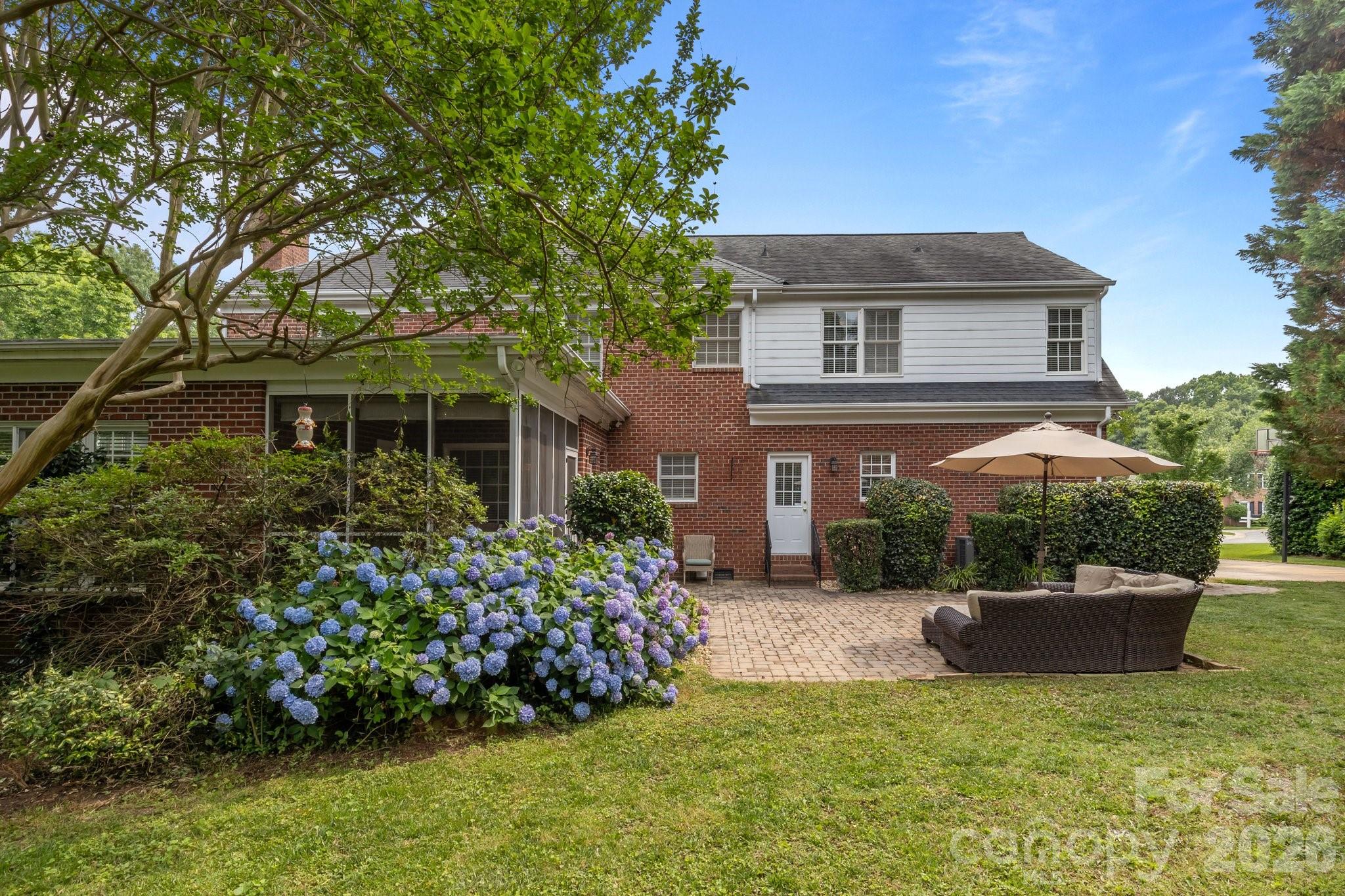 The Hamptons - Residential