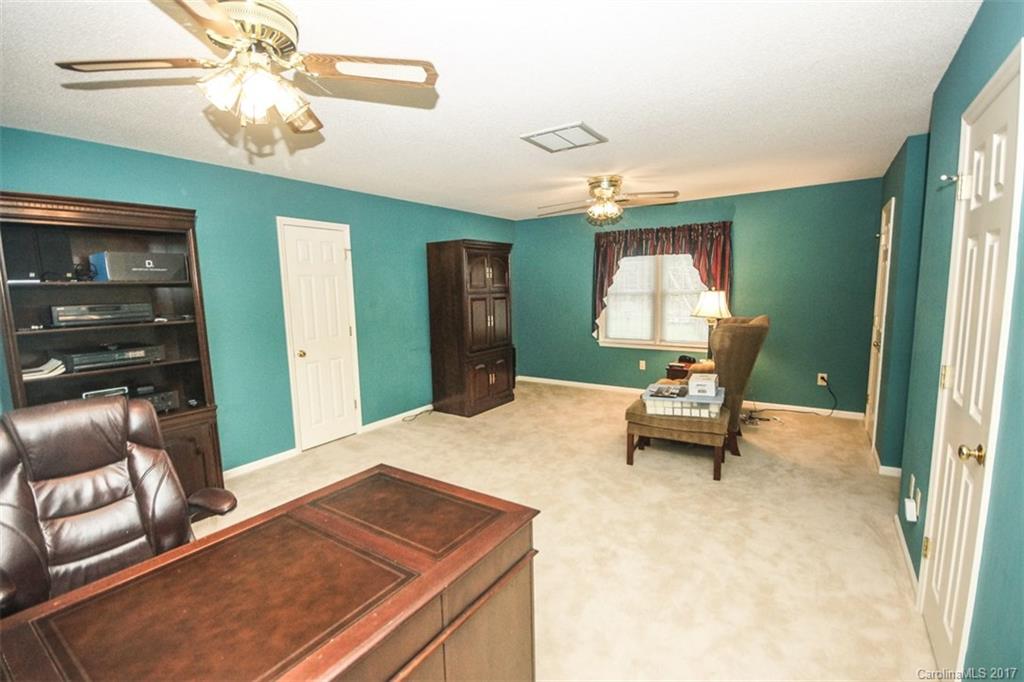 Zemosa Acres - Residential