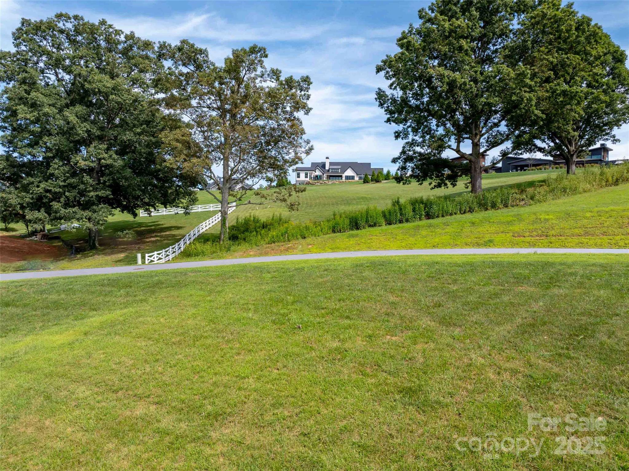 202 Soapstone Trail 68