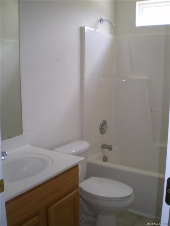 Tall Oaks - Residential Lease