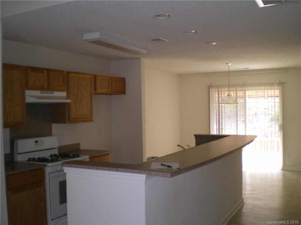 Tall Oaks - Residential Lease