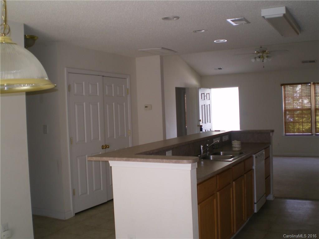 Tall Oaks - Residential Lease