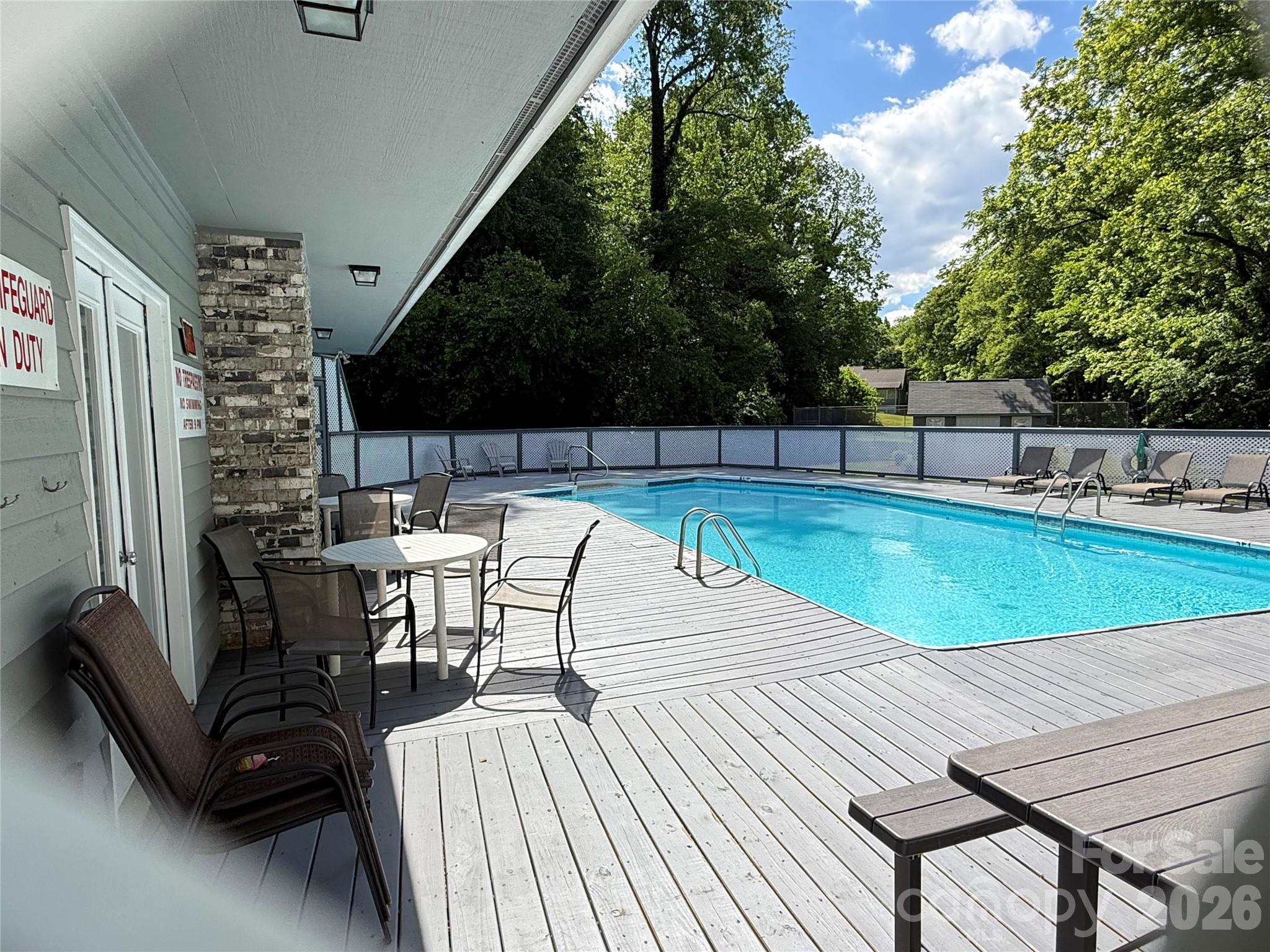 201 Wellington Hills Circle