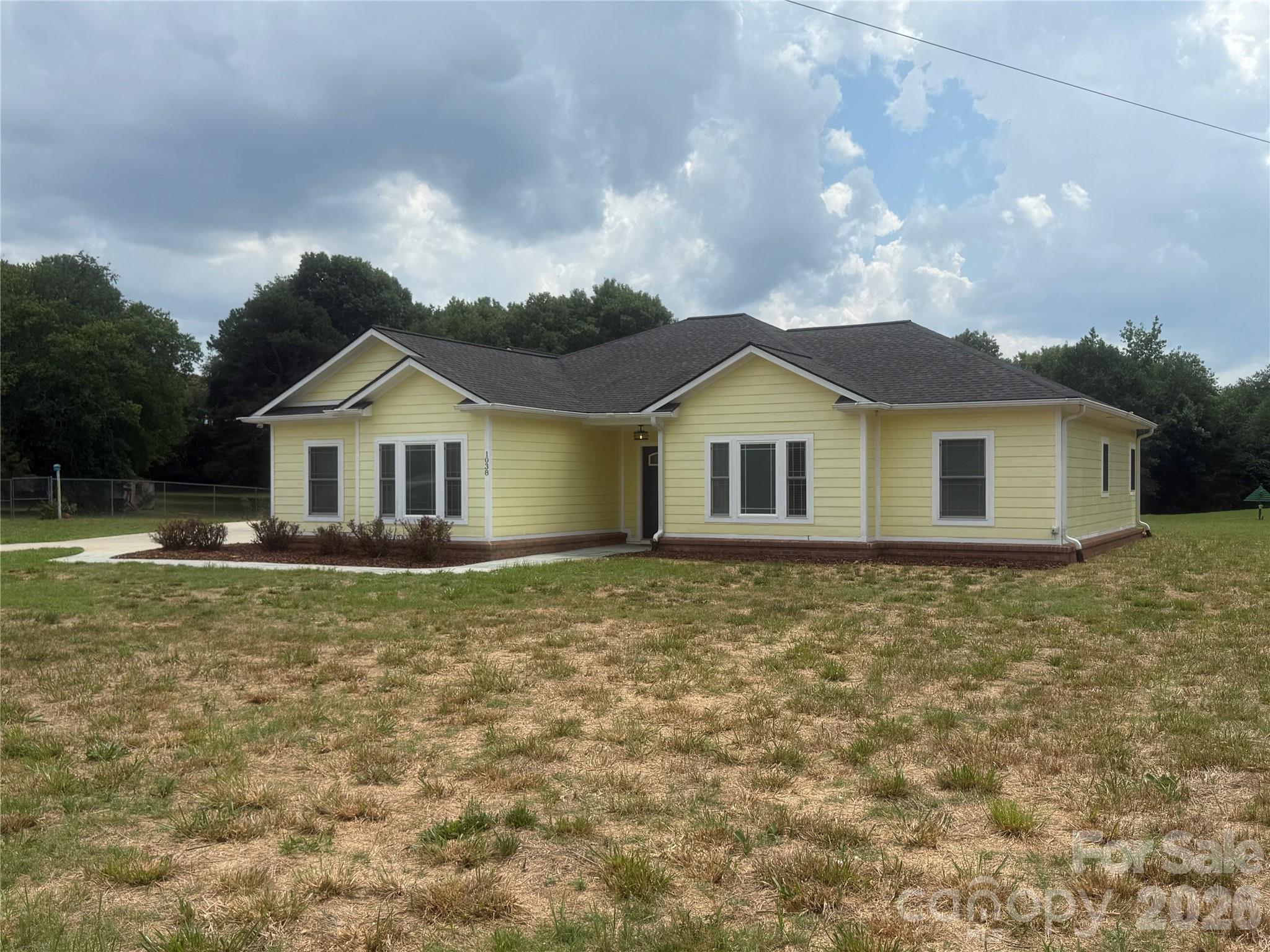 1038 Steel Bridge Road