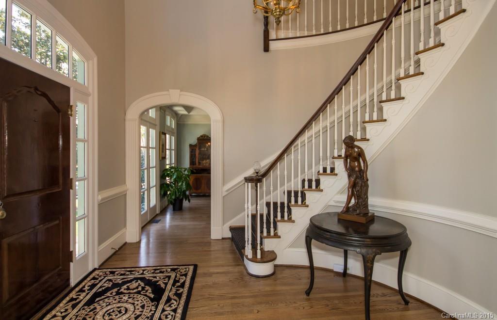 Seven Eagles - Residential