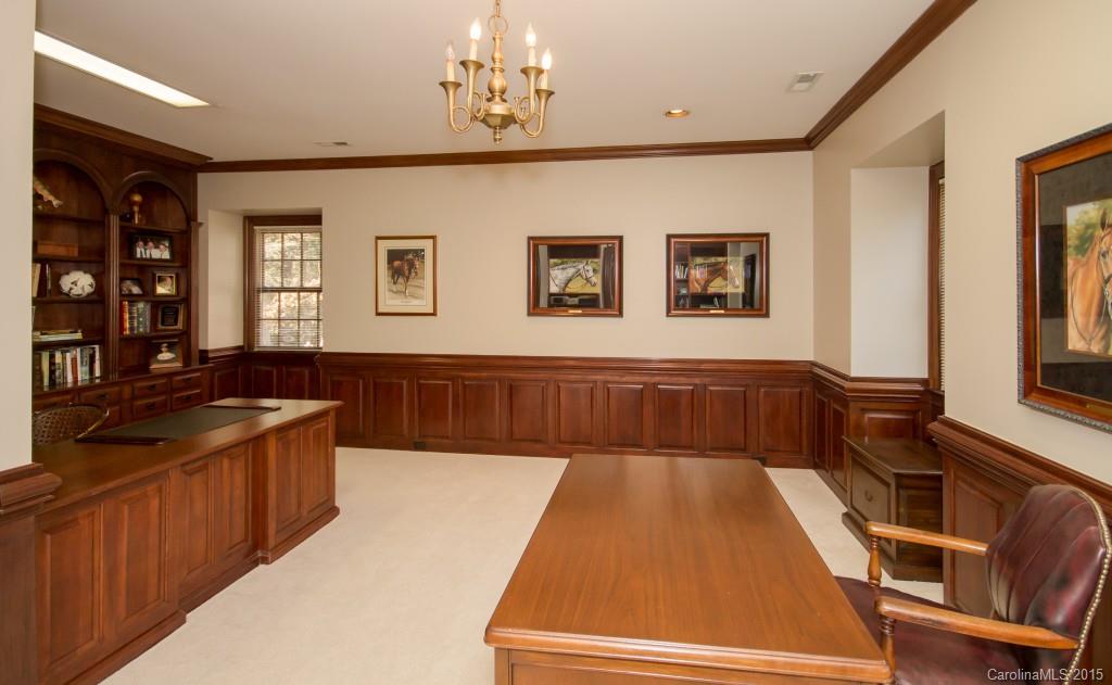 Seven Eagles - Residential