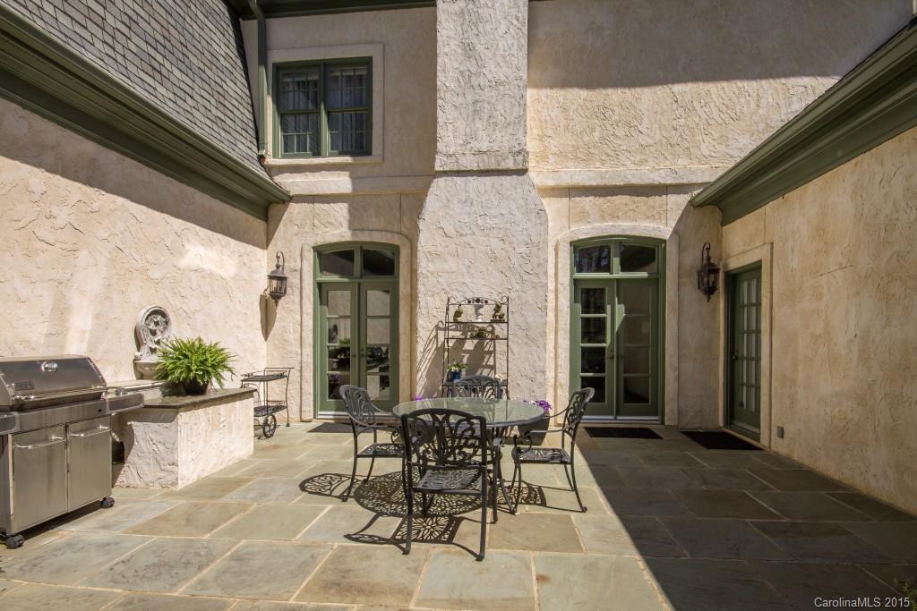 Seven Eagles - Residential