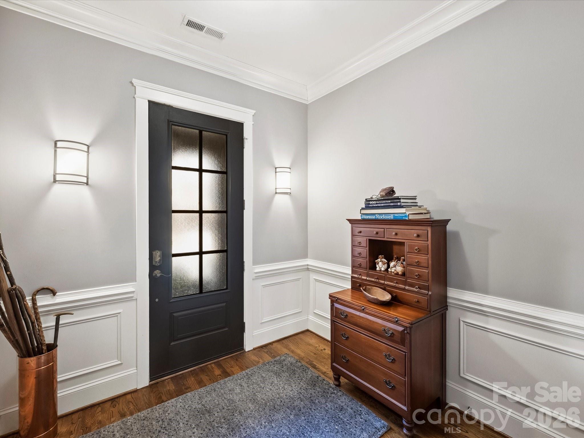 6437 Fairway Row Lane