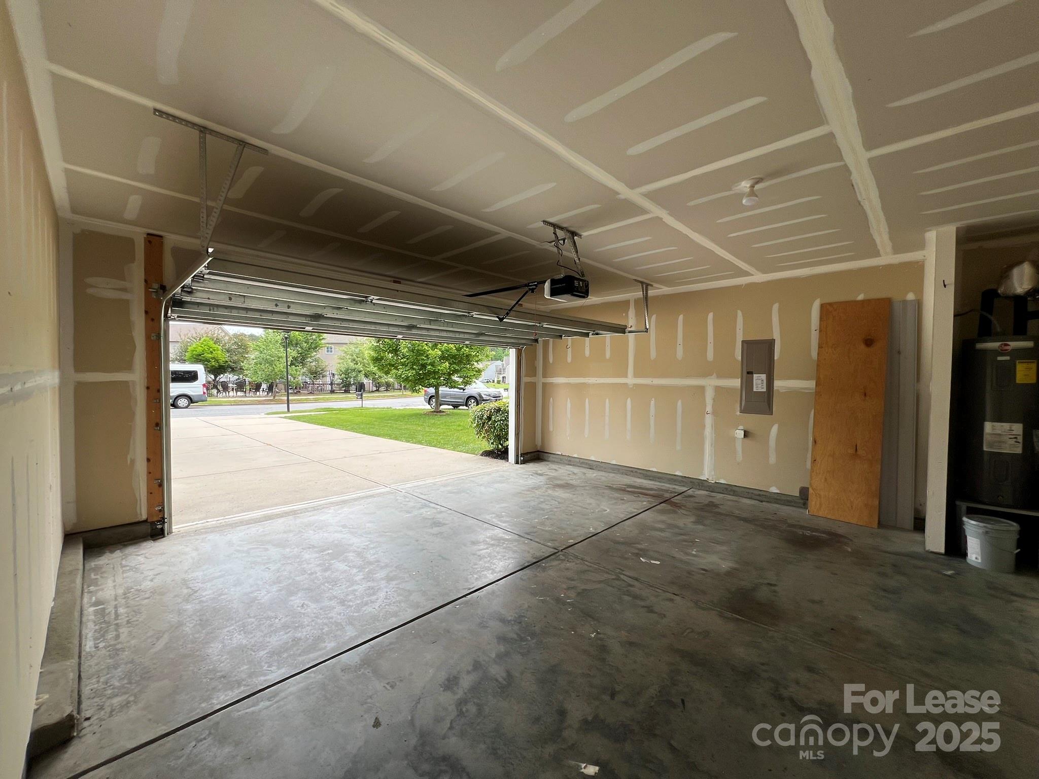 Pelhem Pointe - Residential Lease