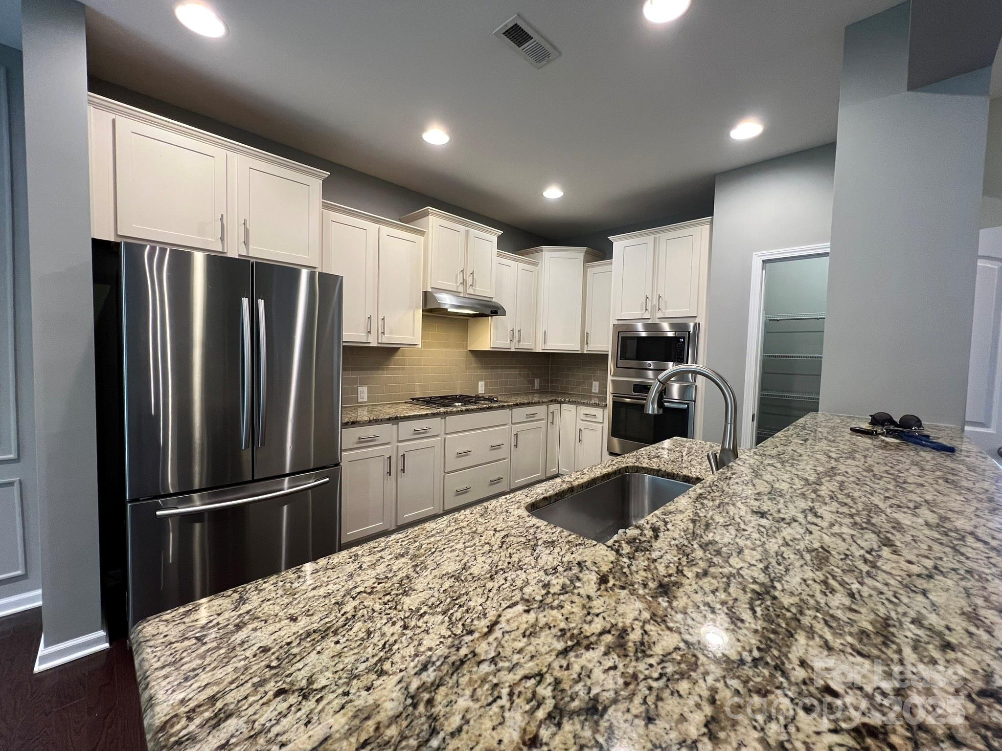 Pelhem Pointe - Residential Lease