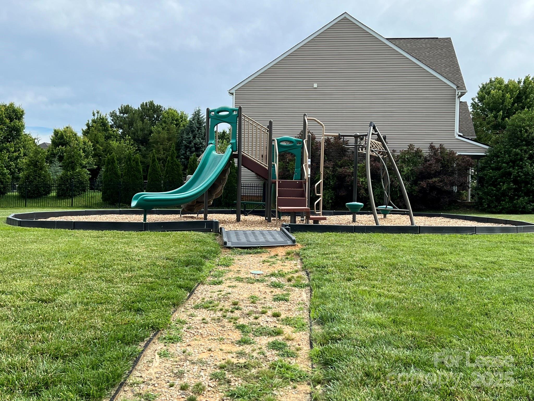 Pelhem Pointe - Residential Lease