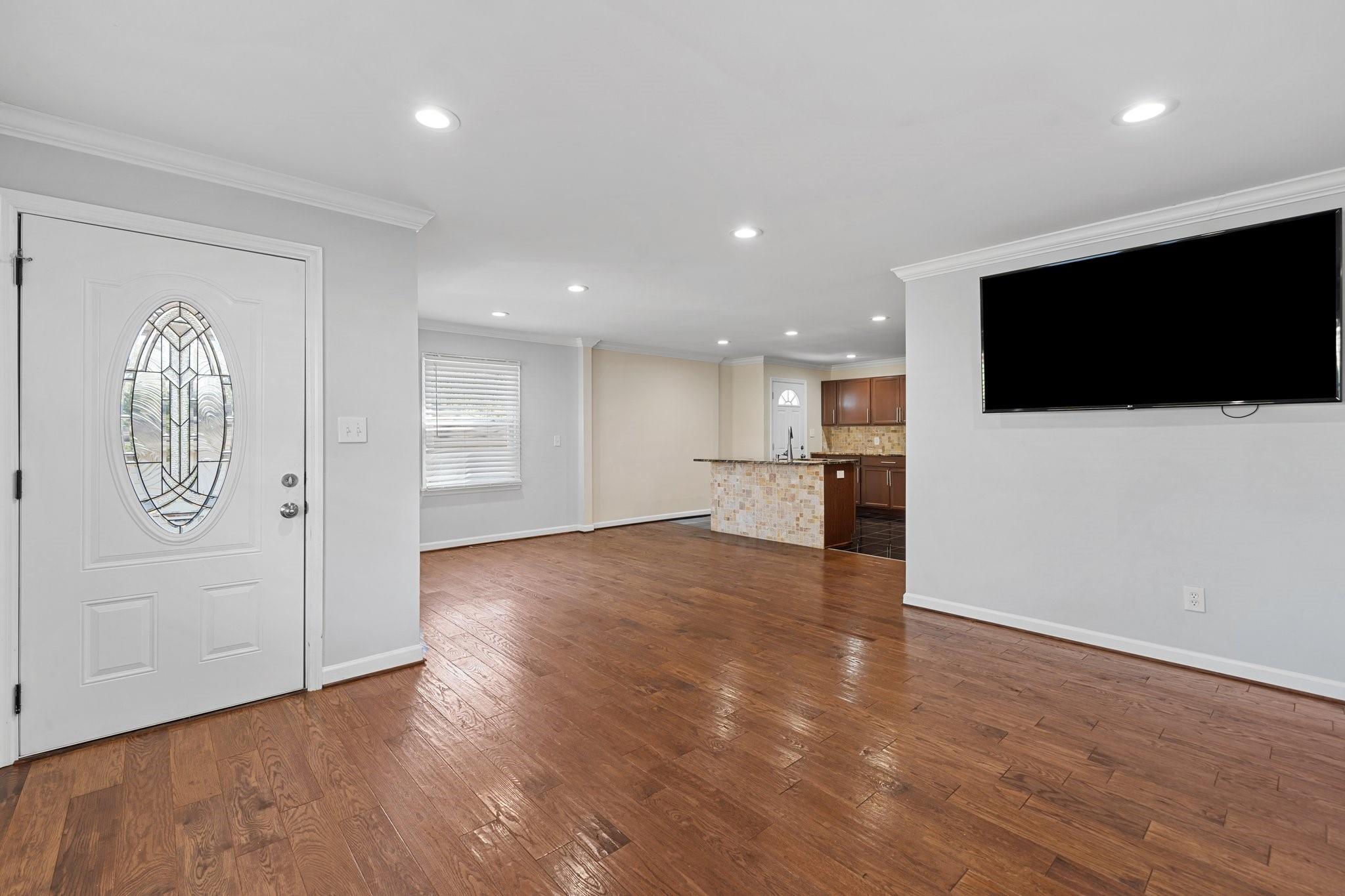 Oak Crest - Residential