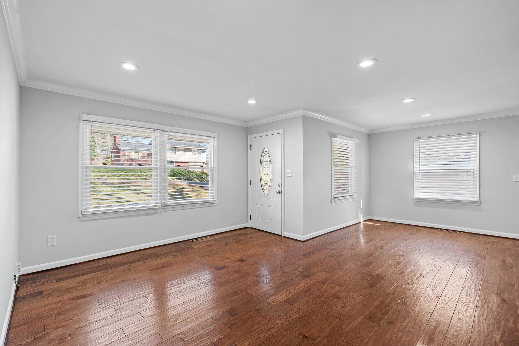 Oak Crest - Residential