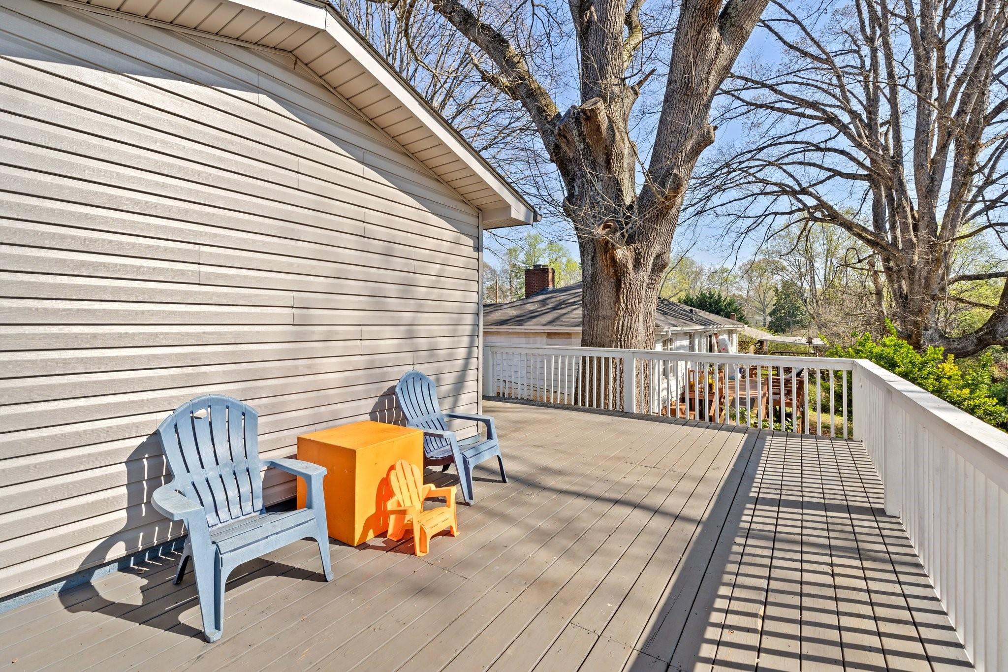 Oak Crest - Residential