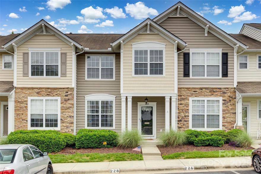 Don't miss this adorable townhome in Fort Mill.  Living Room with gas log fireplace, 3 bedrooms up - 1 being primary ensuite, and laundry in the upper hall with split bedroom set up.  Enclosed/fenced back yard that has landscape updates scheduled for week of June 3.  Patio table, umbrella convey as well as appliances in the home convey (there is no washer/dryer to convey). 2 dedicated parking spots, private community pool and cluster mailboxes make this a perfect location and opportunity with easy access to Charlotte, the Airport and South Park.