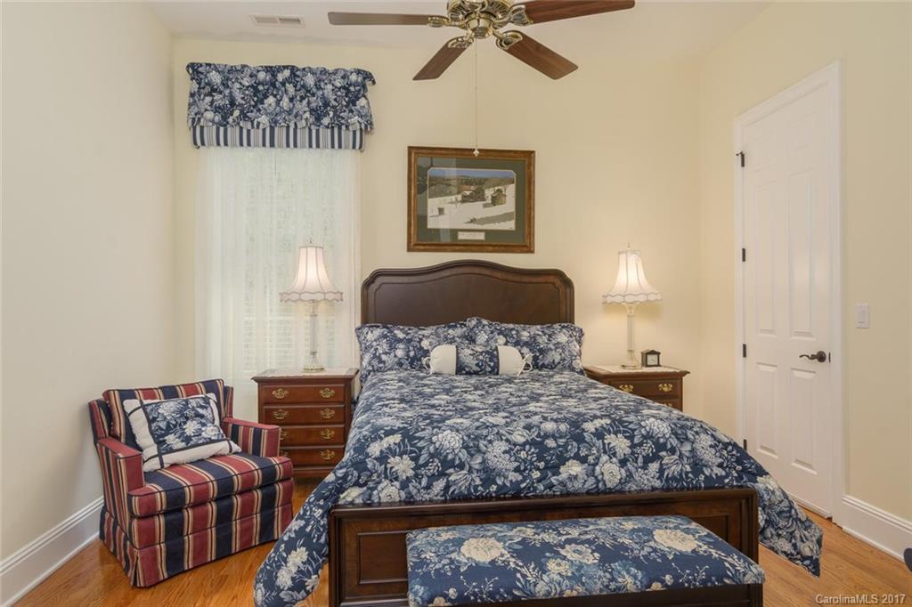 Laurel Oaks - Residential