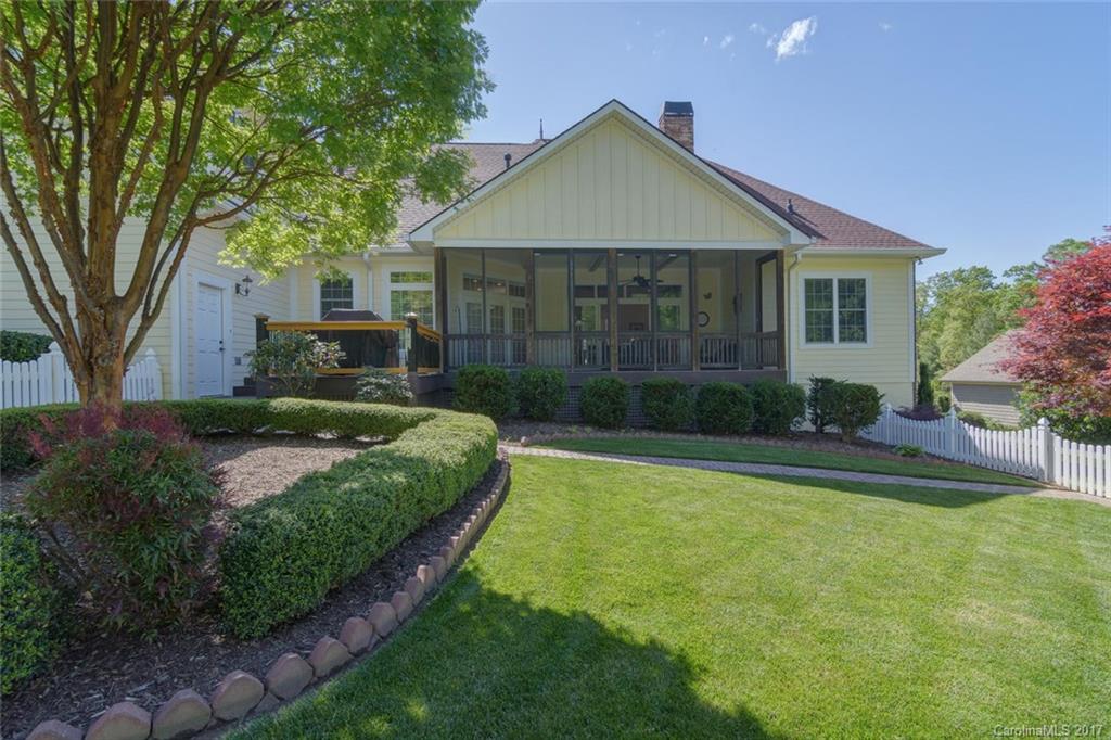 Laurel Oaks - Residential