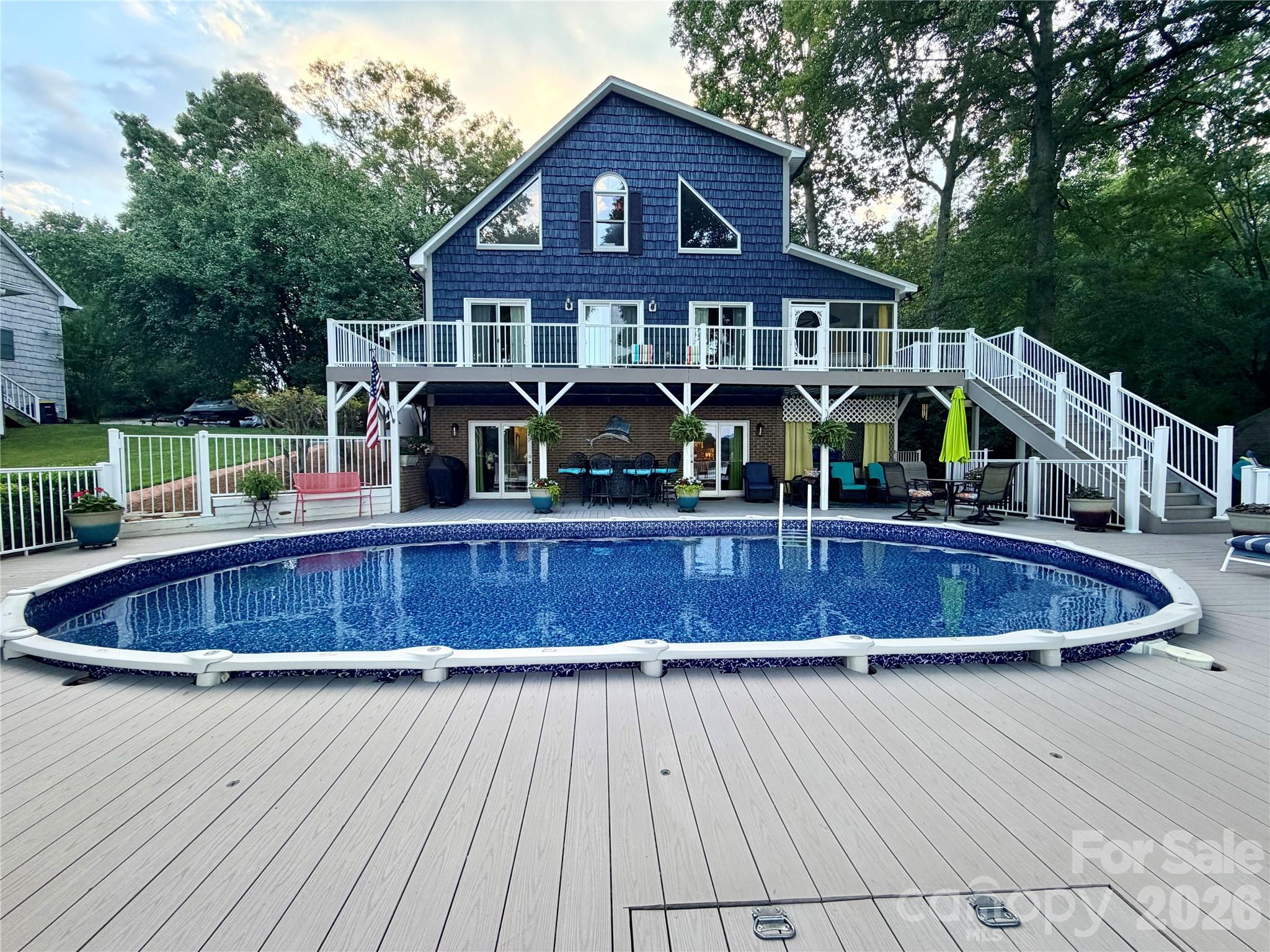 8470 Marina Lane